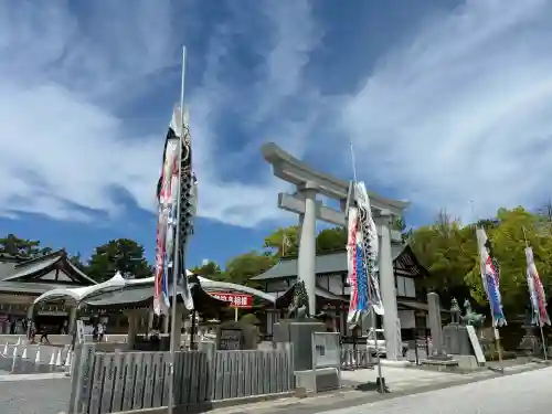 廣島護國神社の{uncategorized: "未分類", other: "その他", undefined: "問題あり", building: "その他建物", grave: "お墓", sacred_gate: "鳥居", guardian: "狛犬", statue: "像", buddha: "仏像", history: "歴史", nature: "自然", garden: "庭園", animal: "動物", pagoda: "塔", temizu: "手水舎", mountain_gate: "山門・神門", sanctuary: "本殿・本堂", subordinate: "末社・摂社", art: "芸術", scenery: "景色", jizo: "地蔵", ema: "絵馬", goshuin: "御朱印", omikuji: "おみくじ", items: "授与品その他", amulet: "お守り", goshuincho: "御朱印帳", eats: "食事", festival: "お祭り", votive_dance: "神楽", shichigosan: "七五三参", wedding: "結婚式", experience: "体験その他", initially: "初詣", around: "周辺", anti_infection: "感染症対策"}