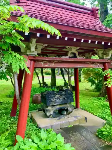 与次郎稲荷神社(秋田県)