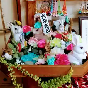 彌彦神社 (伊夜日子神社)の像(2023年12月02日(土) 11時55分21秒投稿)