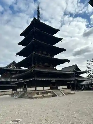 法隆寺の{uncategorized: "未分類", other: "その他", undefined: "問題あり", building: "その他建物", grave: "お墓", sacred_gate: "鳥居", guardian: "狛犬", statue: "像", buddha: "仏像", history: "歴史", nature: "自然", garden: "庭園", animal: "動物", pagoda: "塔", temizu: "手水舎", mountain_gate: "山門・神門", sanctuary: "本殿・本堂", subordinate: "末社・摂社", art: "芸術", scenery: "景色", jizo: "地蔵", ema: "絵馬", goshuin: "御朱印", omikuji: "おみくじ", items: "授与品その他", amulet: "お守り", goshuincho: "御朱印帳", eats: "食事", festival: "お祭り", votive_dance: "神楽", shichigosan: "七五三参", wedding: "結婚式", experience: "体験その他", initially: "初詣", around: "周辺", anti_infection: "感染症対策"}