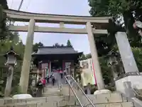 武蔵御嶽神社の鳥居