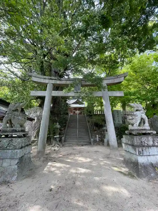 臼山八幡神社の鳥居
