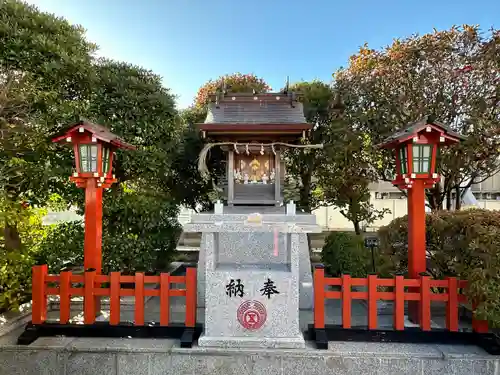 稲荷大明神（そごう横浜店・屋上）(神奈川県)