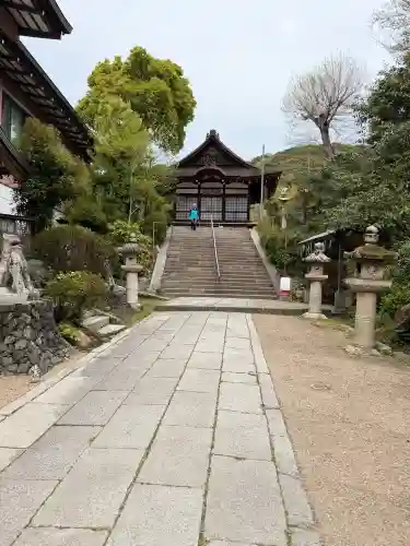 宇治神社の{uncategorized: "未分類", other: "その他", undefined: "問題あり", building: "その他建物", grave: "お墓", sacred_gate: "鳥居", guardian: "狛犬", statue: "像", buddha: "仏像", history: "歴史", nature: "自然", garden: "庭園", animal: "動物", pagoda: "塔", temizu: "手水舎", mountain_gate: "山門・神門", sanctuary: "本殿・本堂", subordinate: "末社・摂社", art: "芸術", scenery: "景色", jizo: "地蔵", ema: "絵馬", goshuin: "御朱印", omikuji: "おみくじ", items: "授与品その他", amulet: "お守り", goshuincho: "御朱印帳", eats: "食事", festival: "お祭り", votive_dance: "神楽", shichigosan: "七五三参", wedding: "結婚式", experience: "体験その他", initially: "初詣", around: "周辺", anti_infection: "感染症対策"}