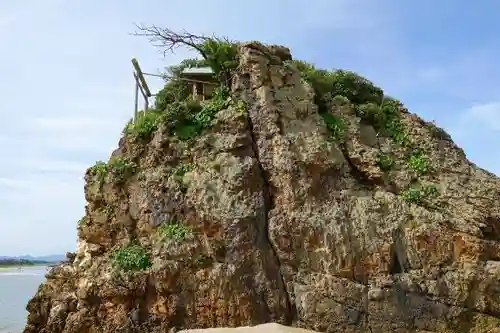 稲佐の浜　弁天島の景色