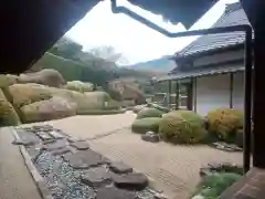 頼久寺の庭園