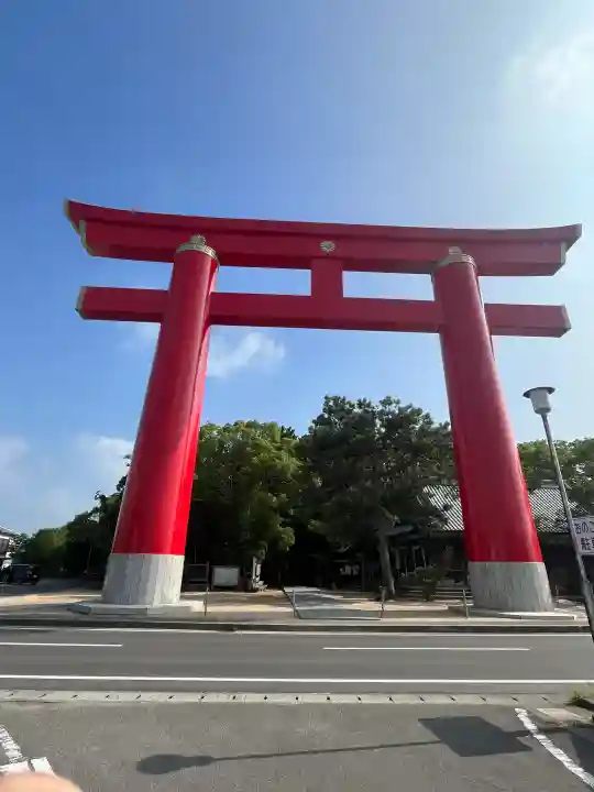 自凝島神社の{uncategorized: "未分類", other: "その他", undefined: "問題あり", building: "その他建物", grave: "お墓", sacred_gate: "鳥居", guardian: "狛犬", statue: "像", buddha: "仏像", history: "歴史", nature: "自然", garden: "庭園", animal: "動物", pagoda: "塔", temizu: "手水舎", mountain_gate: "山門・神門", sanctuary: "本殿・本堂", subordinate: "末社・摂社", art: "芸術", scenery: "景色", jizo: "地蔵", ema: "絵馬", goshuin: "御朱印", omikuji: "おみくじ", items: "授与品その他", amulet: "お守り", goshuincho: "御朱印帳", eats: "食事", festival: "お祭り", votive_dance: "神楽", shichigosan: "七五三参", wedding: "結婚式", experience: "体験その他", initially: "初詣", around: "周辺", anti_infection: "感染症対策"}
