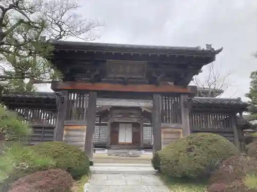 龍華院の山門