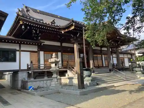 光照寺の本殿・本堂