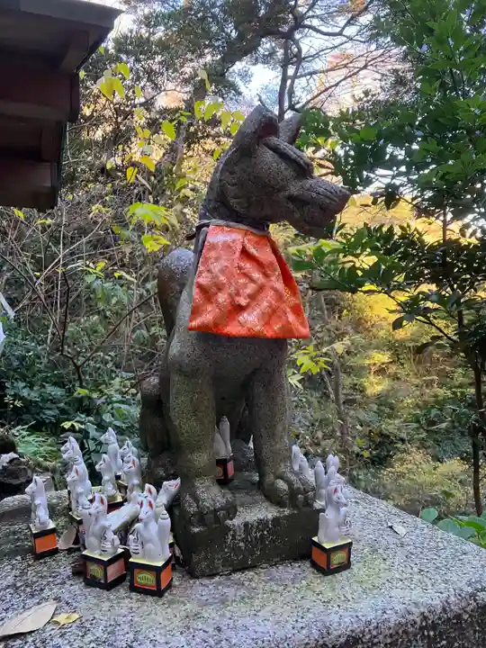 佐助稲荷神社の狛犬