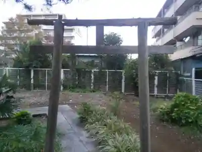 八幡神社の鳥居