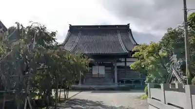 無量寺の本殿・本堂