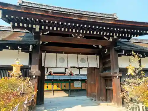 賀茂御祖神社（下鴨神社）の山門・神門
