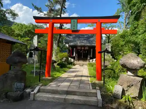 山家神社の末社