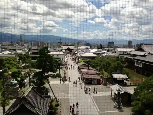 善光寺の建物その他