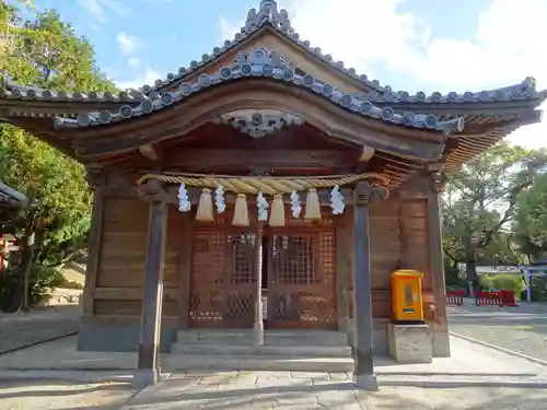 名島神社の本殿・本堂