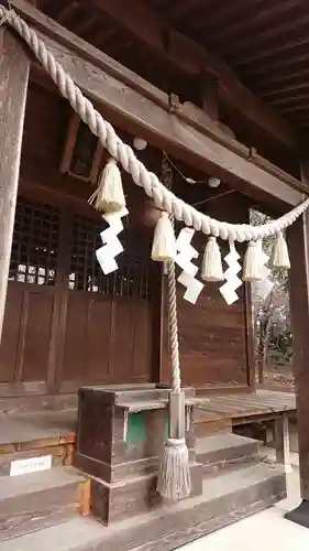 村主神社の本殿・本堂