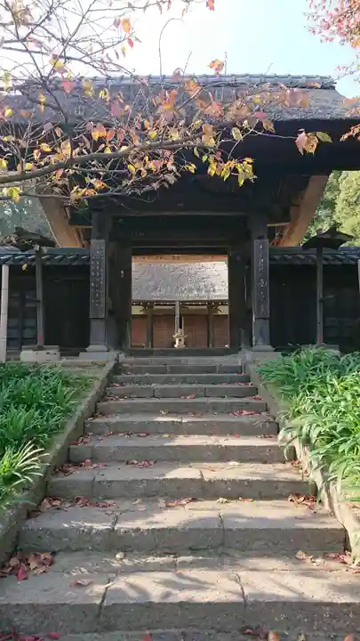 横浜 西方寺の山門・神門