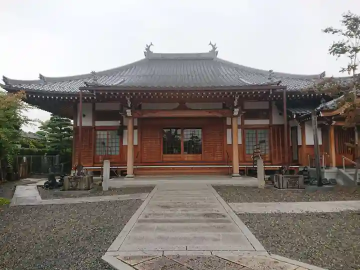 蓮照寺の本殿・本堂