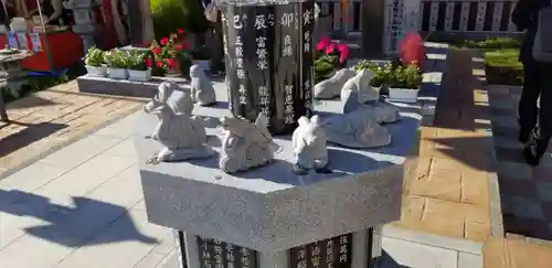 新川皇大神社の狛犬