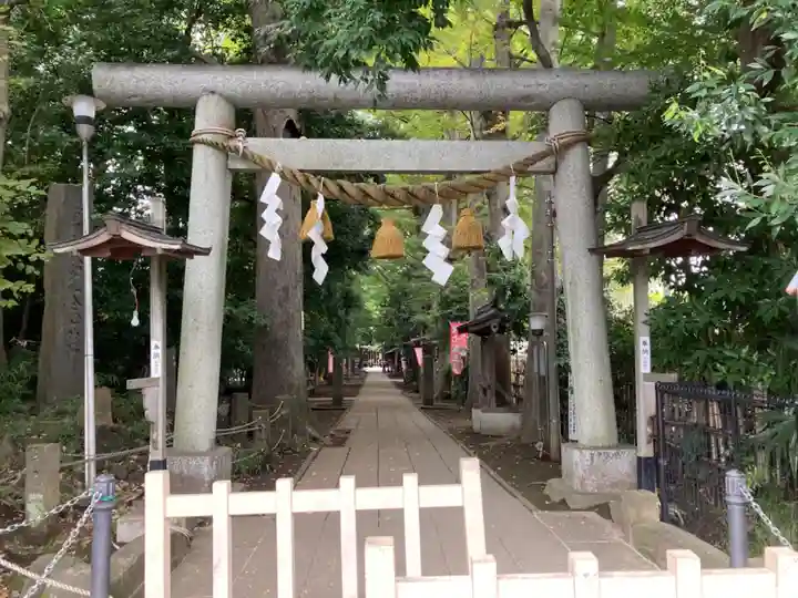 小平神明宮の鳥居