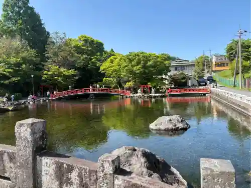 富士山本宮浅間大社の{uncategorized: "未分類", other: "その他", undefined: "問題あり", building: "その他建物", grave: "お墓", sacred_gate: "鳥居", guardian: "狛犬", statue: "像", buddha: "仏像", history: "歴史", nature: "自然", garden: "庭園", animal: "動物", pagoda: "塔", temizu: "手水舎", mountain_gate: "山門・神門", sanctuary: "本殿・本堂", subordinate: "末社・摂社", art: "芸術", scenery: "景色", jizo: "地蔵", ema: "絵馬", goshuin: "御朱印", omikuji: "おみくじ", items: "授与品その他", amulet: "お守り", goshuincho: "御朱印帳", eats: "食事", festival: "お祭り", votive_dance: "神楽", shichigosan: "七五三参", wedding: "結婚式", experience: "体験その他", initially: "初詣", around: "周辺", anti_infection: "感染症対策"}