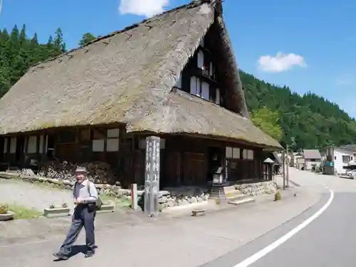 上梨白山宮の周辺