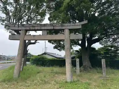 伊加奈志神社の鳥居