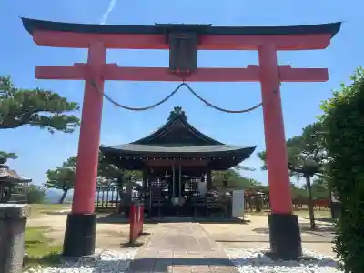 唐崎神社の{uncategorized: "未分類", other: "その他", undefined: "問題あり", building: "その他建物", grave: "お墓", sacred_gate: "鳥居", guardian: "狛犬", statue: "像", buddha: "仏像", history: "歴史", nature: "自然", garden: "庭園", animal: "動物", pagoda: "塔", temizu: "手水舎", mountain_gate: "山門・神門", sanctuary: "本殿・本堂", subordinate: "末社・摂社", art: "芸術", scenery: "景色", jizo: "地蔵", ema: "絵馬", goshuin: "御朱印", omikuji: "おみくじ", items: "授与品その他", amulet: "お守り", goshuincho: "御朱印帳", eats: "食事", festival: "お祭り", votive_dance: "神楽", shichigosan: "七五三参", wedding: "結婚式", experience: "体験その他", initially: "初詣", around: "周辺", anti_infection: "感染症対策"}