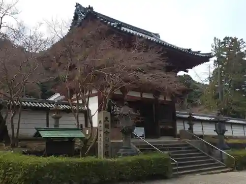 金剛寺の山門