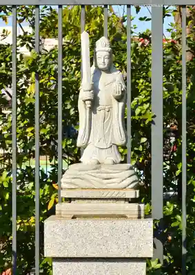 菊名池弁財天(神奈川県)