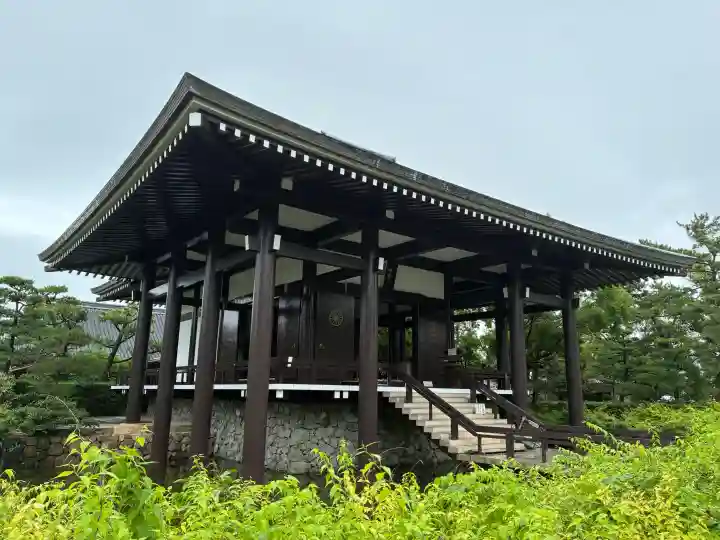 中宮寺(奈良県)