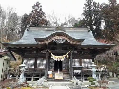 白鳥神社の本殿・本堂
