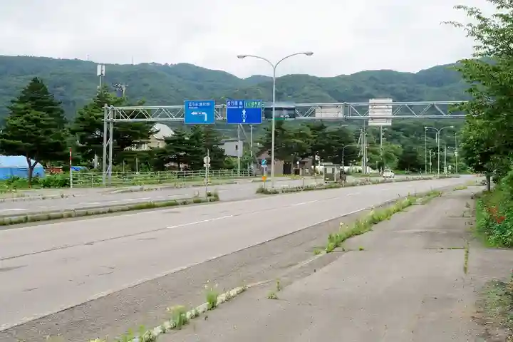 峠下稲荷神社の周辺