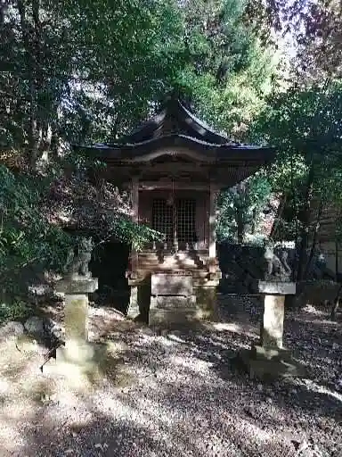 聖寳寺の末社・摂社
