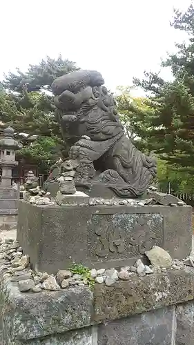 那須温泉神社の狛犬