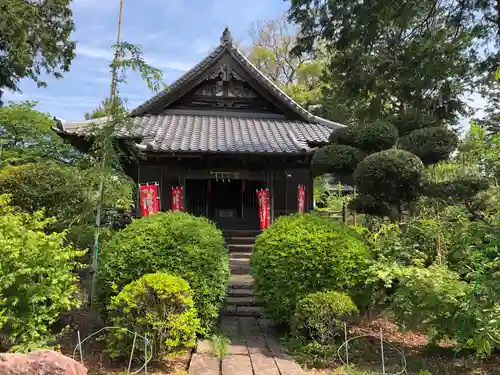 醫王寺の本殿