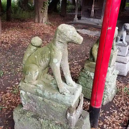 美濃輪稲荷神社の狛犬