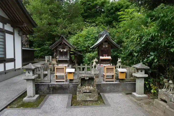 松江城山稲荷神社の末社・摂社