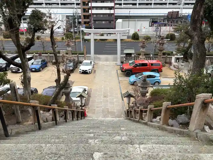 敏馬神社の{uncategorized: "未分類", other: "その他", undefined: "問題あり", building: "その他建物", grave: "お墓", sacred_gate: "鳥居", guardian: "狛犬", statue: "像", buddha: "仏像", history: "歴史", nature: "自然", garden: "庭園", animal: "動物", pagoda: "塔", temizu: "手水舎", mountain_gate: "山門・神門", sanctuary: "本殿・本堂", subordinate: "末社・摂社", art: "芸術", scenery: "景色", jizo: "地蔵", ema: "絵馬", goshuin: "御朱印", omikuji: "おみくじ", items: "授与品その他", amulet: "お守り", goshuincho: "御朱印帳", eats: "食事", festival: "お祭り", votive_dance: "神楽", shichigosan: "七五三参", wedding: "結婚式", experience: "体験その他", initially: "初詣", around: "周辺", anti_infection: "感染症対策"}
