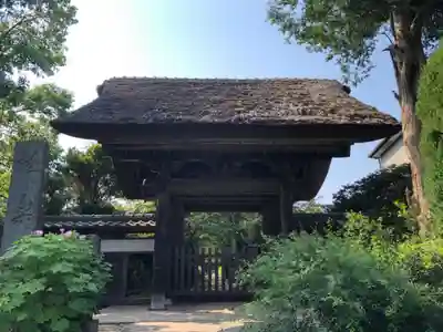 極楽寺（霊鷲山感應院極楽律寺）の山門・神門