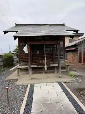 神明宮(天明町)の{uncategorized: "未分類", other: "その他", undefined: "問題あり", building: "その他建物", grave: "お墓", sacred_gate: "鳥居", guardian: "狛犬", statue: "像", buddha: "仏像", history: "歴史", nature: "自然", garden: "庭園", animal: "動物", pagoda: "塔", temizu: "手水舎", mountain_gate: "山門・神門", sanctuary: "本殿・本堂", subordinate: "末社・摂社", art: "芸術", scenery: "景色", jizo: "地蔵", ema: "絵馬", goshuin: "御朱印", omikuji: "おみくじ", items: "授与品その他", amulet: "お守り", goshuincho: "御朱印帳", eats: "食事", festival: "お祭り", votive_dance: "神楽", shichigosan: "七五三参", wedding: "結婚式", experience: "体験その他", initially: "初詣", around: "周辺", anti_infection: "感染症対策"}