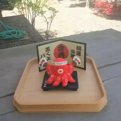 彌彦神社　(伊夜日子神社)の像