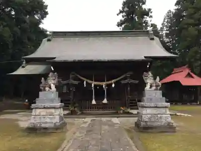 二宮赤城神社の本殿・本堂
