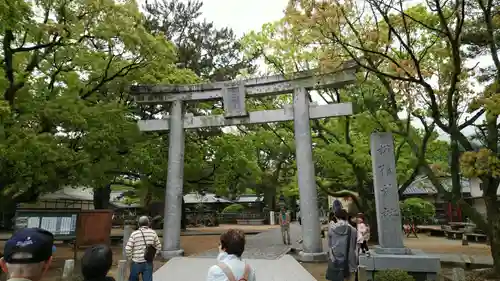 松陰神社の鳥居