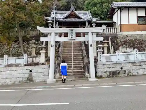 雨之宮神社の鳥居