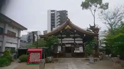 三輪神社の本殿・本堂
