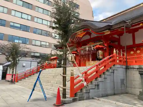 花園神社の本殿・本堂