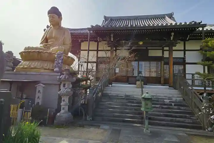 普光寺の本殿・本堂