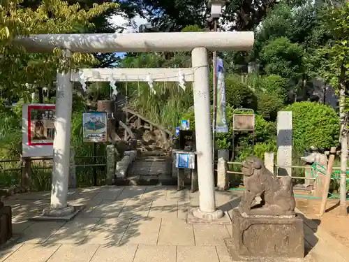 鳩森八幡神社(東京都)